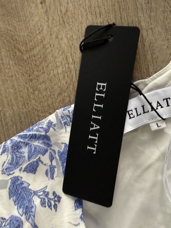 elliatt elin blue & white floral halter neck open back maxi gown dress large NEW - Picture 9 of 12